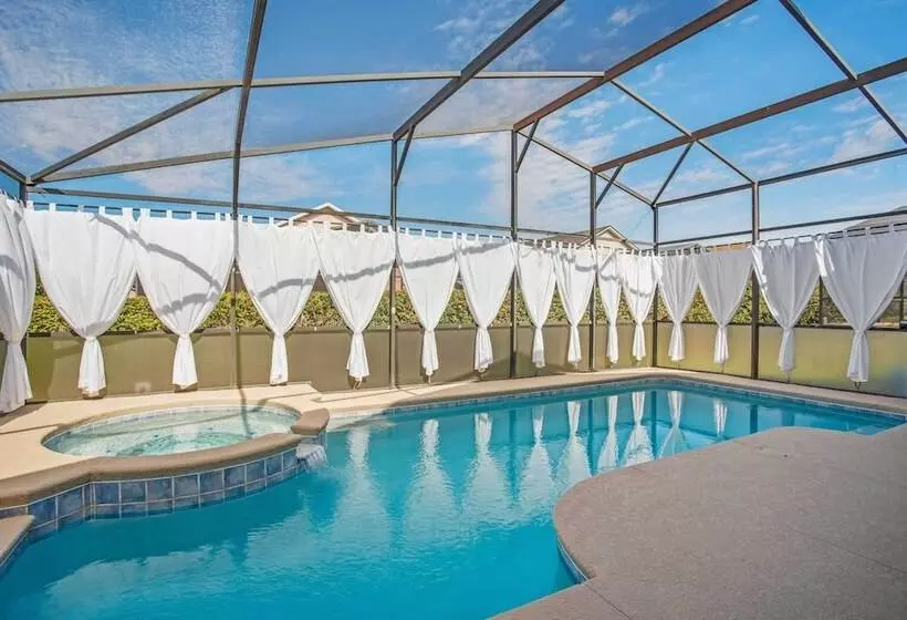 Davenport Vacation Home W/ Pool, Spa & Game Room!