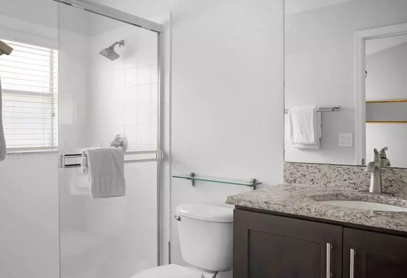 Davenport Vacation Home W/ Pool, Spa & Game Room!