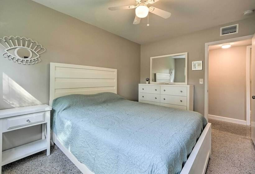 Tampa Home Near Boat Ramp ~ 10 Mi To Dtwn!