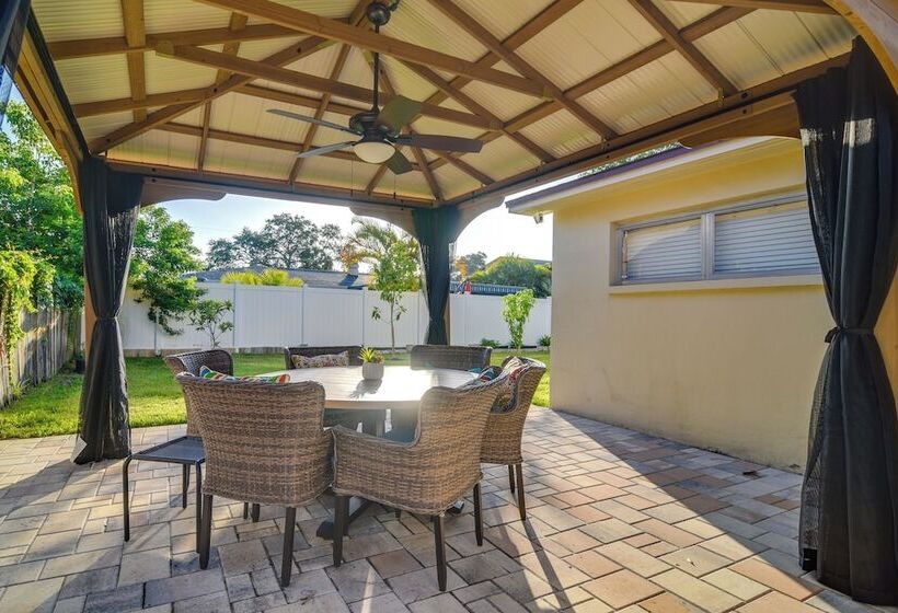 Tampa Home Near Boat Ramp ~ 10 Mi To Dtwn!