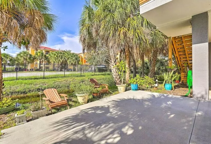 Tampa House W/ Patio, Near Downtown & Beaches!