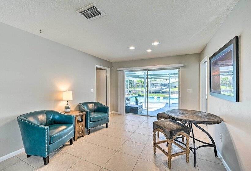 Waterfront Cape Coral Retreat With Boat Access!