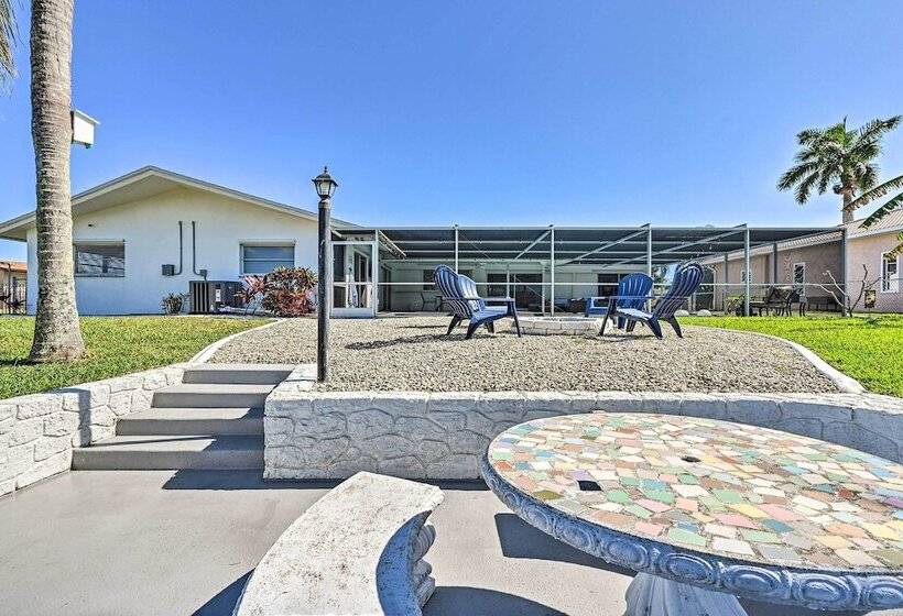 Waterfront Cape Coral Retreat With Boat Access!