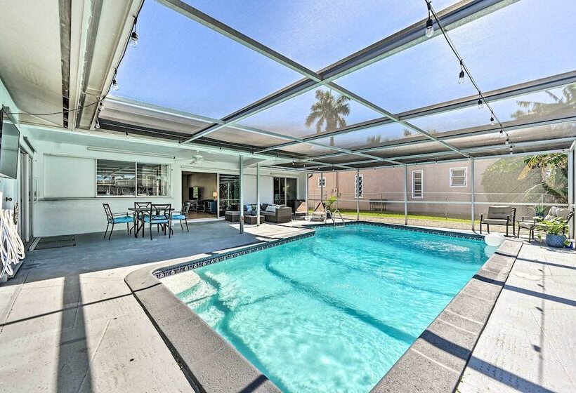 Waterfront Cape Coral Retreat With Boat Access!