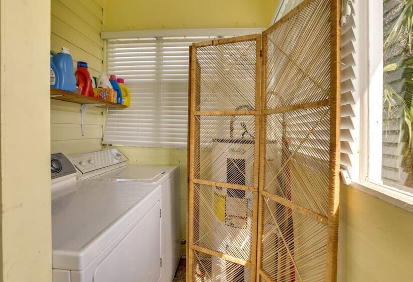 Waterfront Ochlockonee Bay Cottage W/ Views!