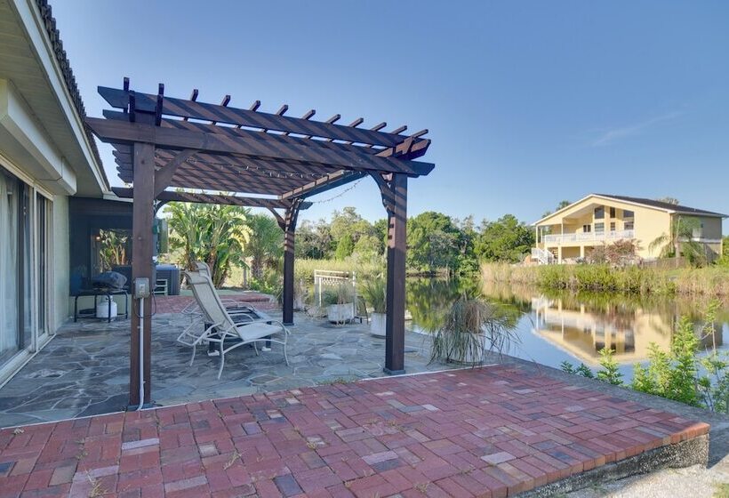 Waterfront Port Richey Home W/ Hot Tub & Dock!