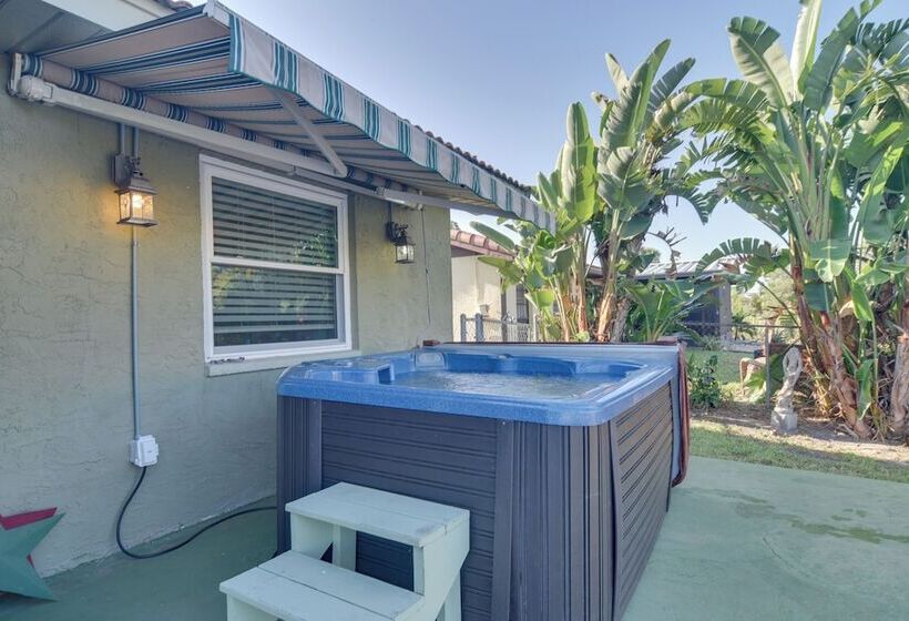 Waterfront Port Richey Home W/ Hot Tub & Dock!