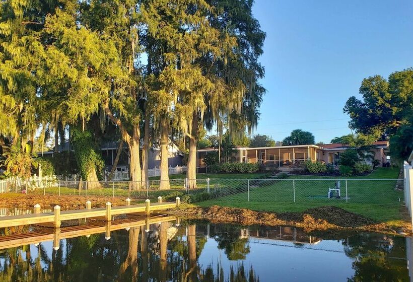 Waterfront Winter Haven Home With Dock & Hot Tub!