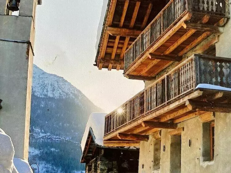 ベッドアンドブレックファースト Chalet Violettes