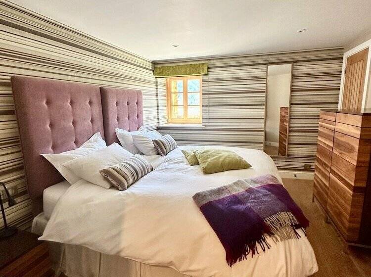Bed and Breakfast Chalet Violettes