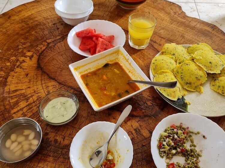 تختخواب و صبحانه Northern Pearl Limited