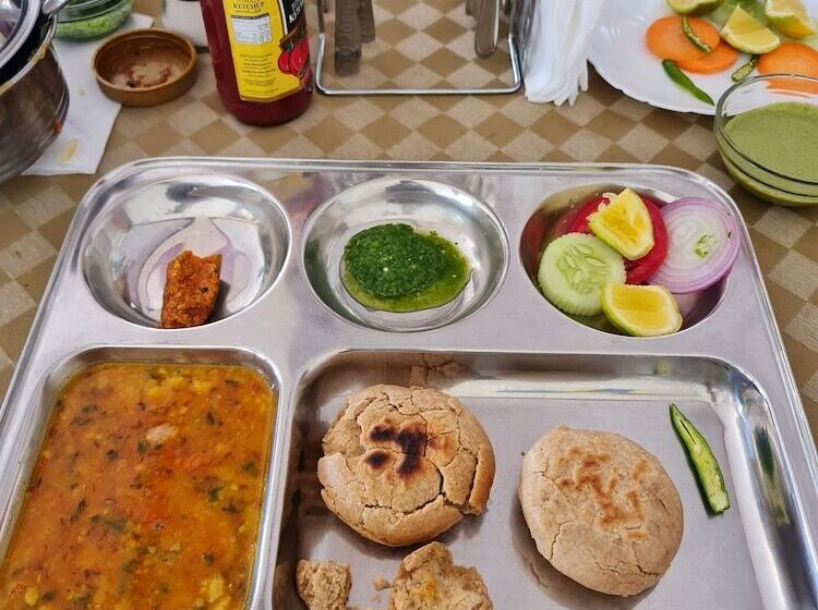 تختخواب و صبحانه Northern Pearl Limited