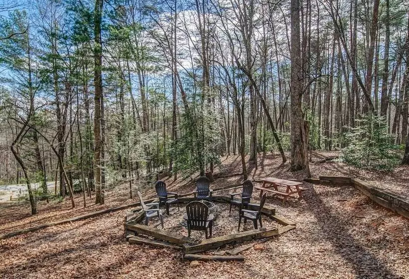 Blueridge Cabin Serene Forest Retreat!