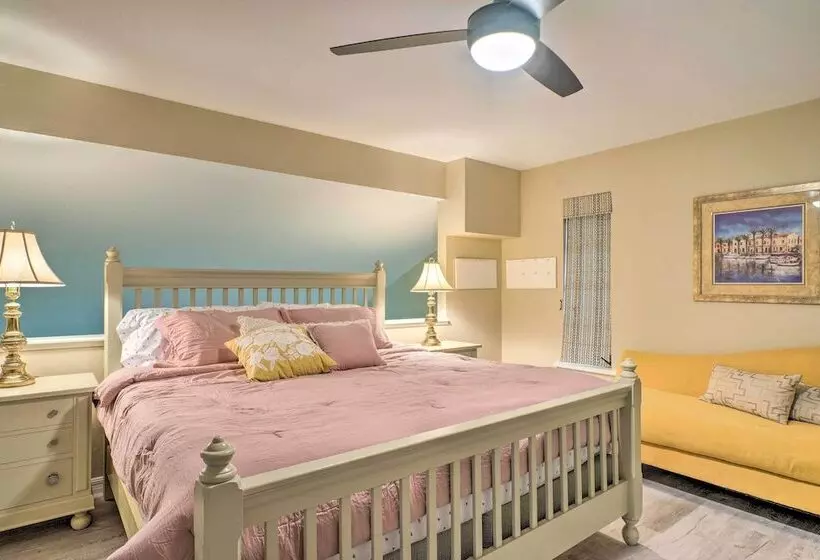 Sunny North Fort Meyers Escape W/ Canal Views!