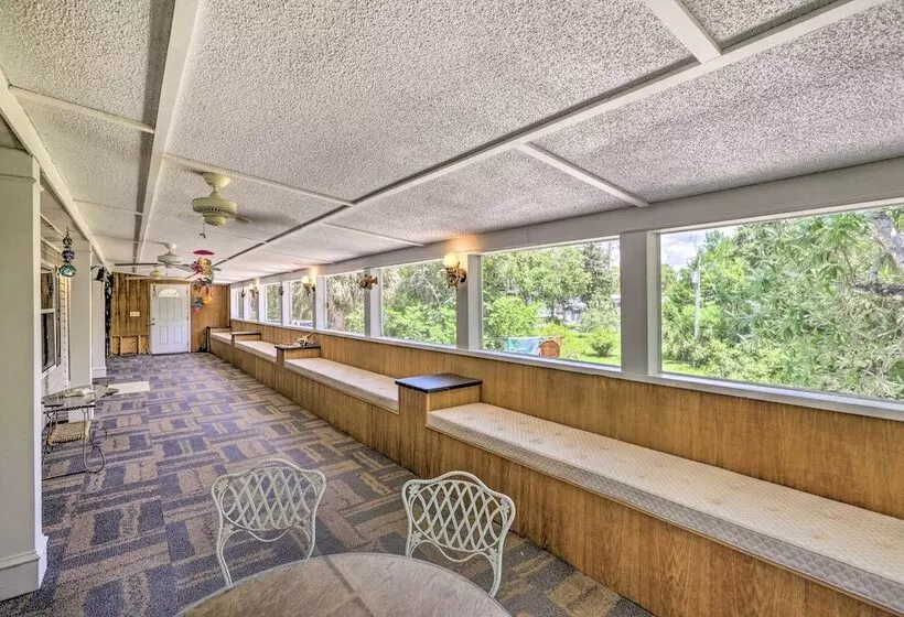 Bright Steinhatchee Home: Proximity To Ocean!