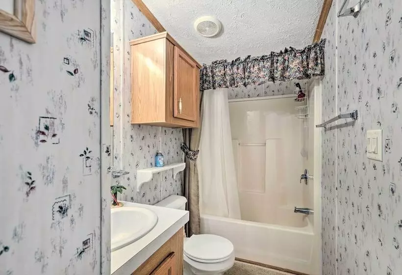 Bright Steinhatchee Home: Proximity To Ocean!