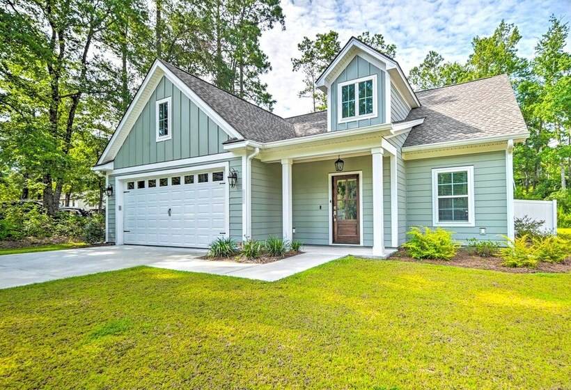 Charming Pawleys Island Home ~ 4 Mi To Beach!