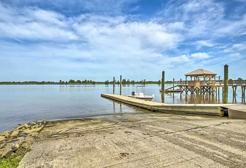 Charming Pawleys Island Home ~ 4 Mi To Beach!