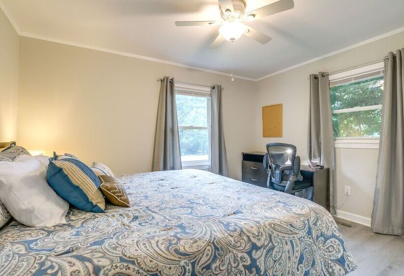 Charming Sanford Hideaway Home W/ Large Yard