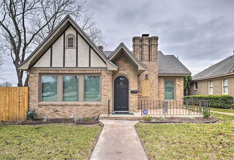 Charming Temple Home Near Hospital & College