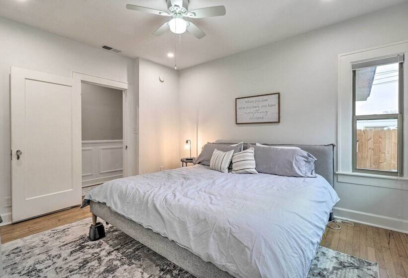 Charming Temple Home Near Hospital & College