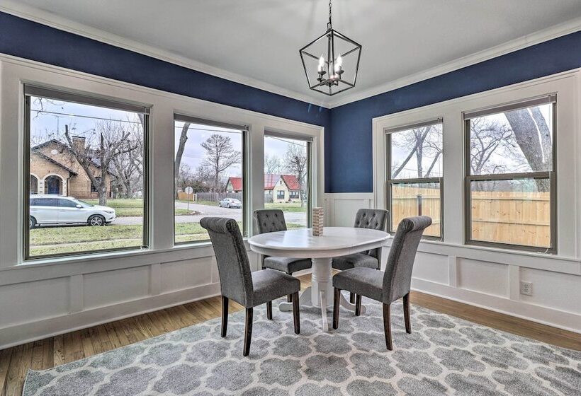 Charming Temple Home Near Hospital & College