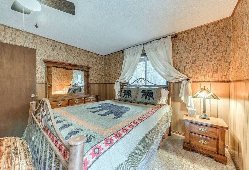 Cloudcroft Cabin Vacation Rental: 3 Mi To Skiing!