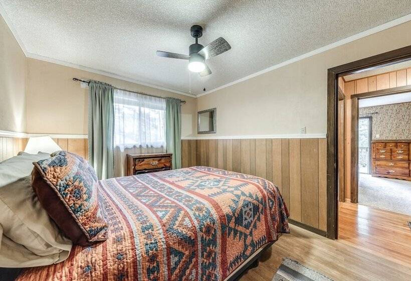 Cloudcroft Cabin Vacation Rental: 3 Mi To Skiing!