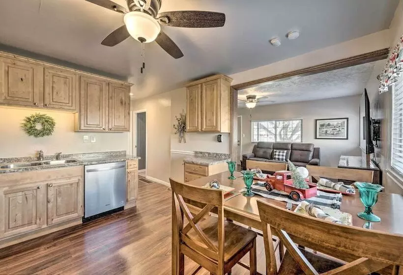 Cozy Cottage W/ Game Room ~ 17 Mi To Dtwn Slc!