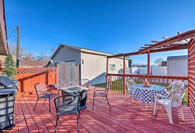 Cozy Cottage W/ Game Room ~ 17 Mi To Dtwn Slc!