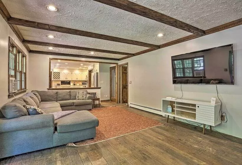 Charming Saylorsburg Retreat W/ Game Room & Patio!