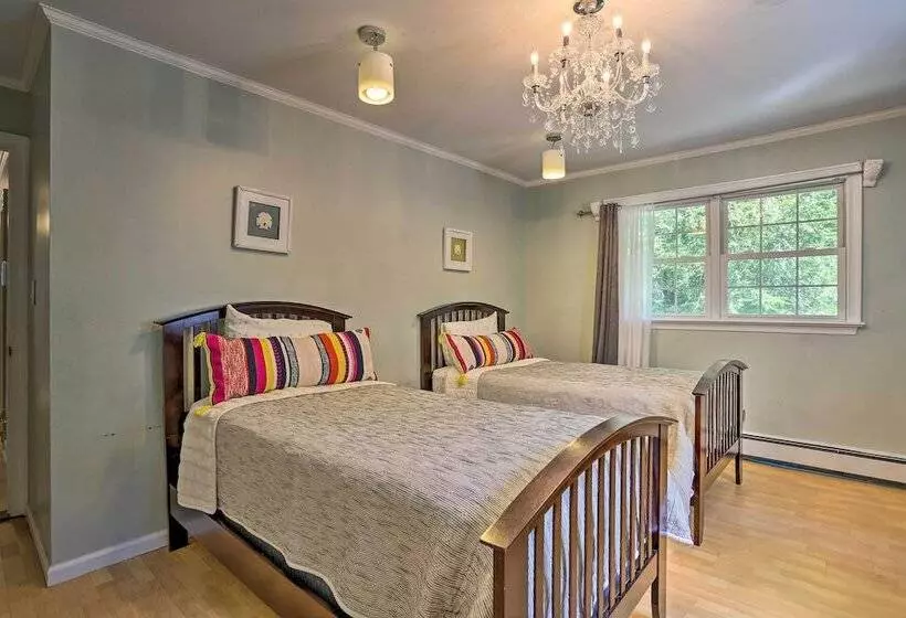 Charming Saylorsburg Retreat W/ Game Room & Patio!