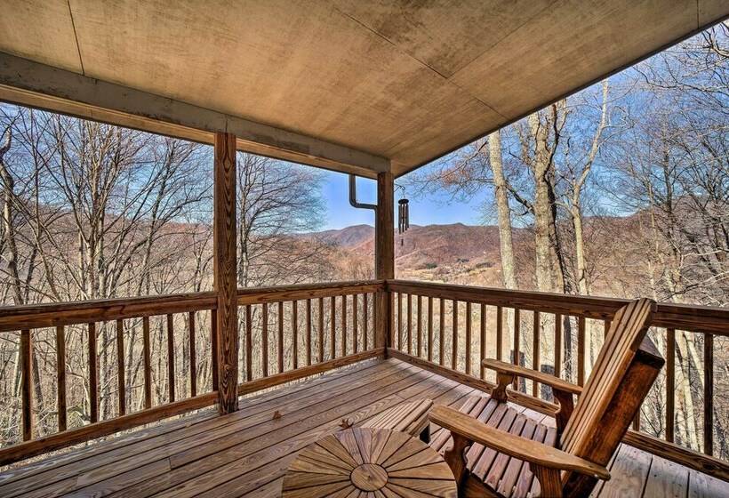 Gorgeous, Sundappled Maggie Valley Cabin