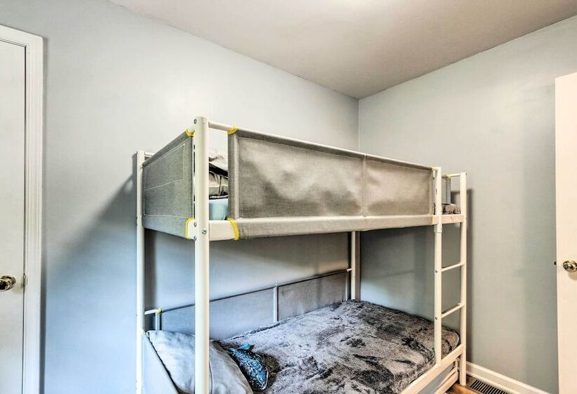 Harpers Ferry Cabin   Walk To Private Lake!