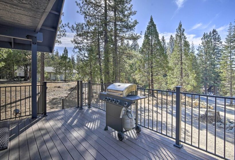 Home With Hot Tub ~ 1/2 Mile To Boat Launch!