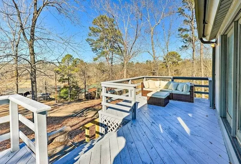 Near Ouachita River: Home W/ Deck In Hot Springs