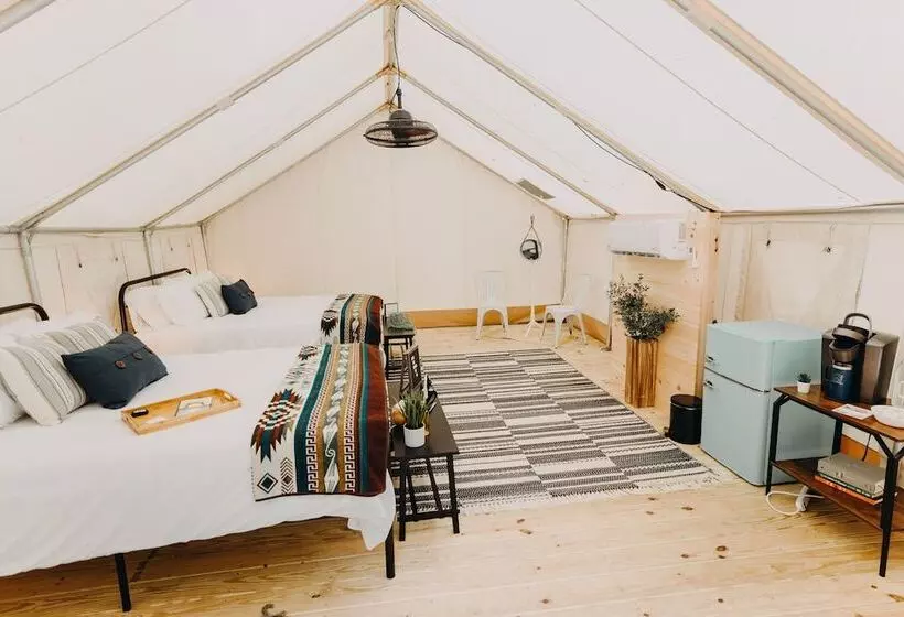 ホテル Timberline Glamping At Unicoi State Park