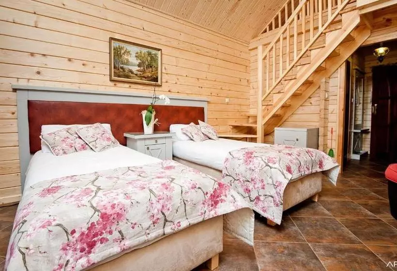 Hotelli Domki Mazurskie W Ogrodach Złotej łani Wiartel   Klimatyczne Apartamenty I Pokoje Widokowe