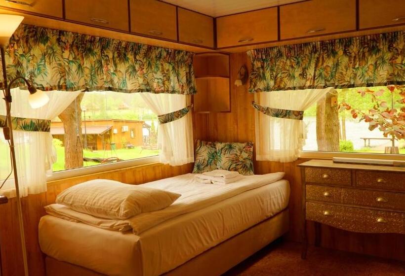 فندق Domki Mazurskie W Ogrodach Złotej łani Wiartel   Klimatyczne Apartamenty I Pokoje Widokowe