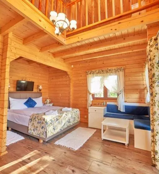 Hotelli Domki Mazurskie W Ogrodach Złotej łani Wiartel   Klimatyczne Apartamenty I Pokoje Widokowe