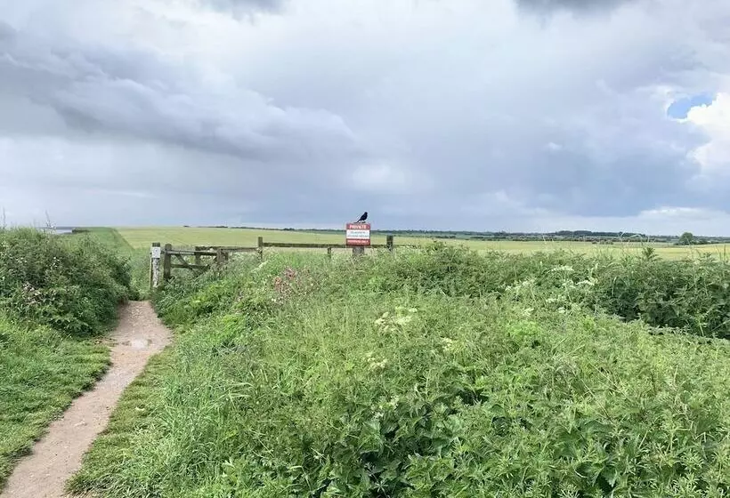 Cosy , Village Location   One Bedroom Barn