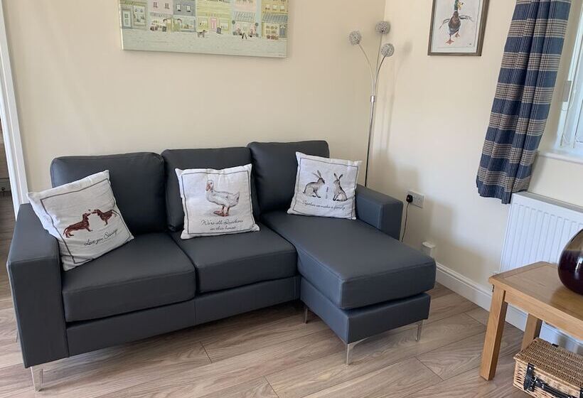 Cosy , Village Location   One Bedroom Barn