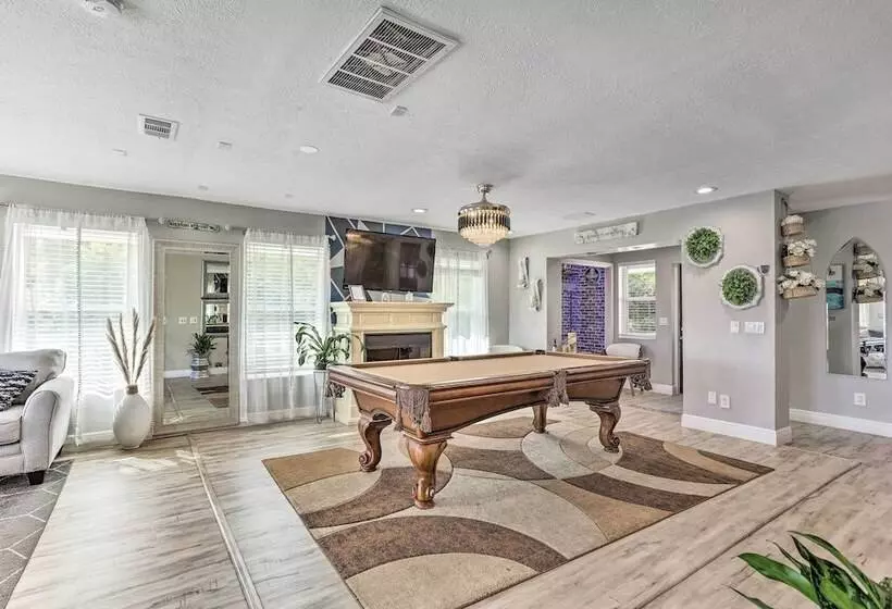 Luxe Florida Home On 3 Acres ~ 5 Mi To Beach!