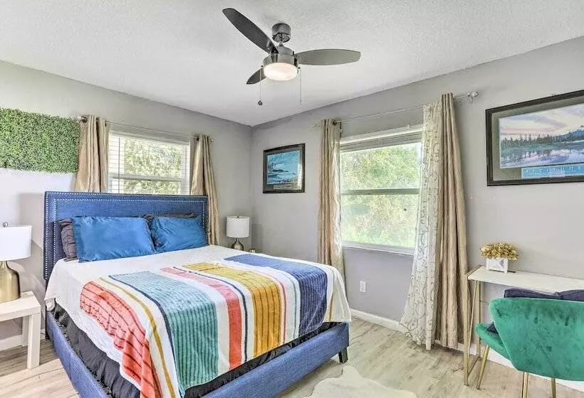 Luxe Florida Home On 3 Acres ~ 5 Mi To Beach!