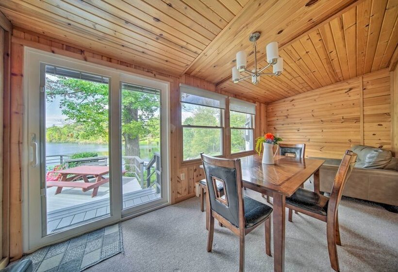 Lakefront Burton Home W/ Deck, Grill + Views!