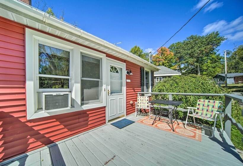 Lakefront Burton Home W/ Deck, Grill + Views!