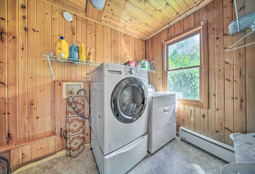 Lakefront Burton Home W/ Deck, Grill + Views!