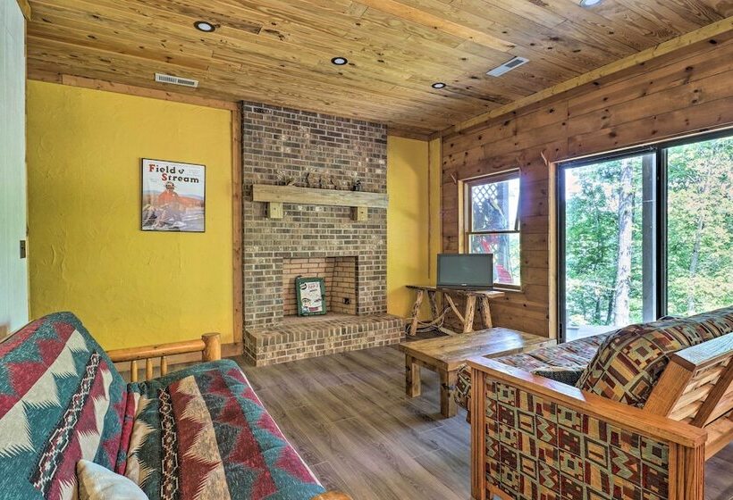 Deck + Game Room: Lakefront Landrum Cabin!