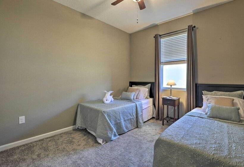 9 Mi To Disney: Home W/ Patio + Community Perks