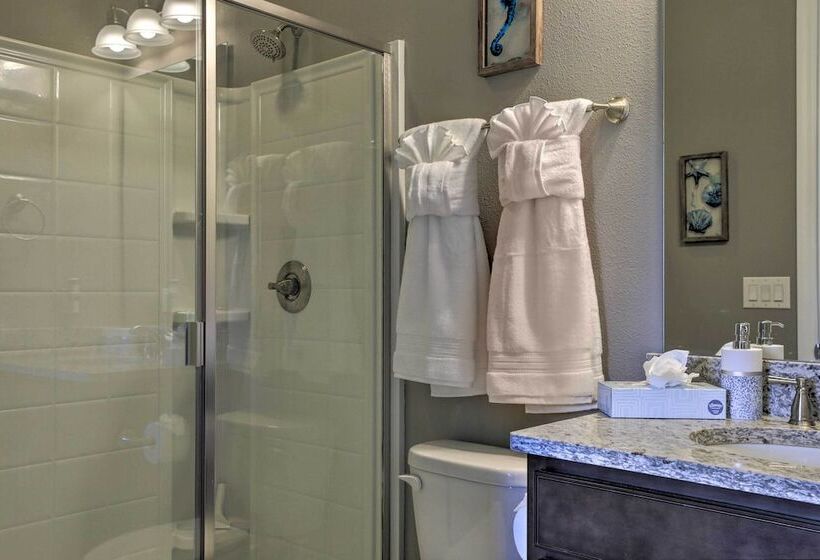 9 Mi To Disney: Home W/ Patio + Community Perks